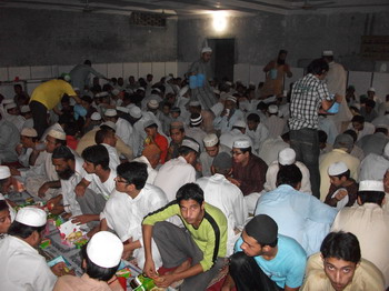 افطاری 22 اگست 2010